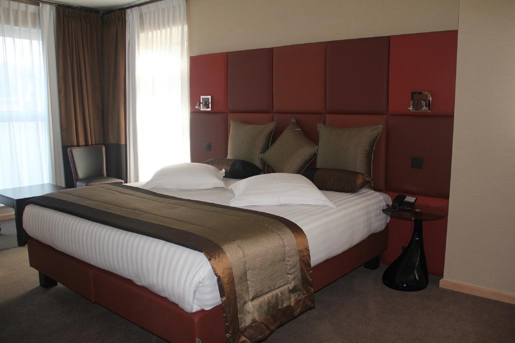 Hotel La Roseraie Wemmel Szoba fotó
